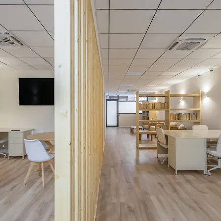 Aparthotel Be1960 Max